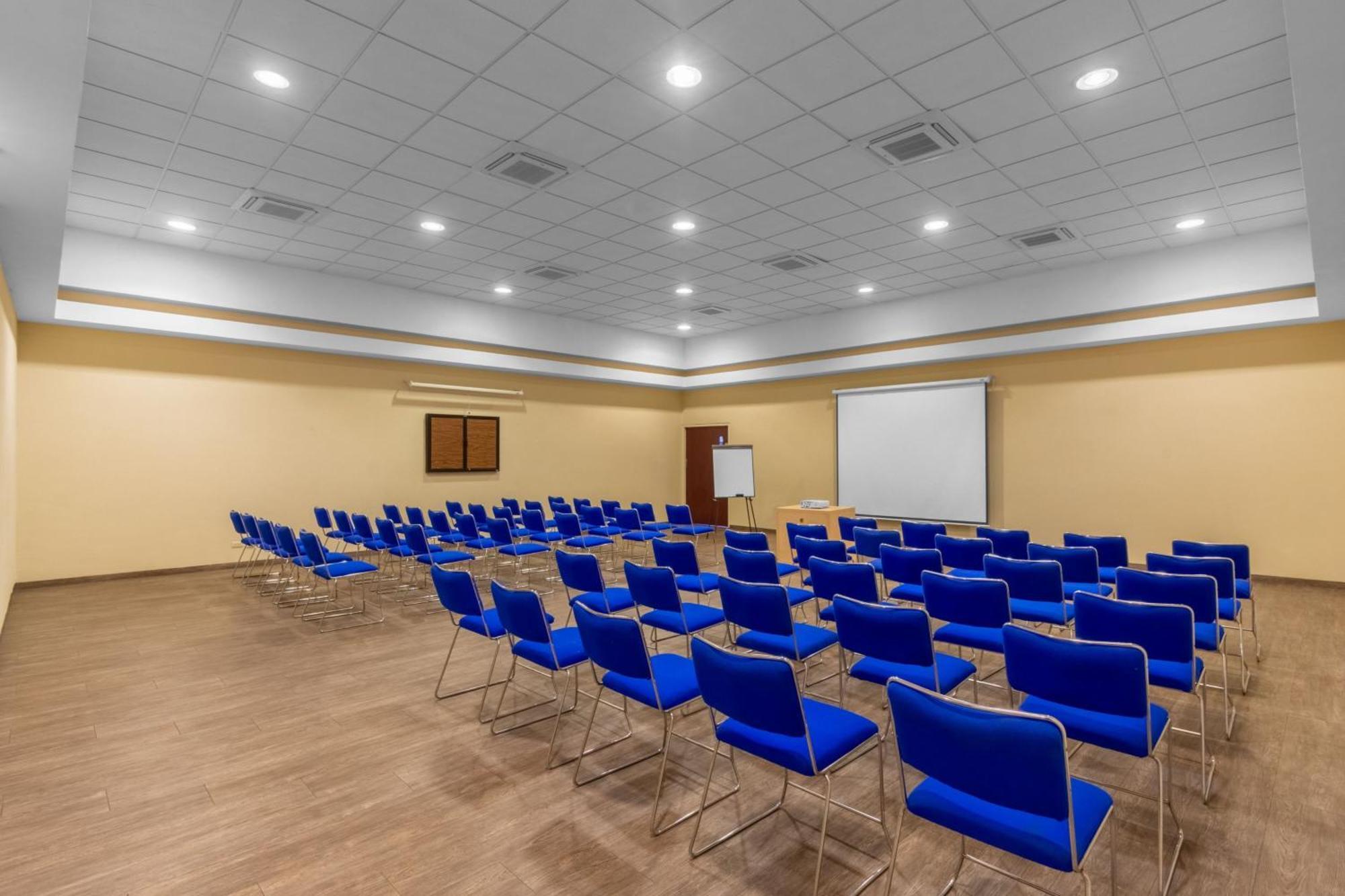 City Express By Marriott Ciudad Obregon Ngoại thất bức ảnh