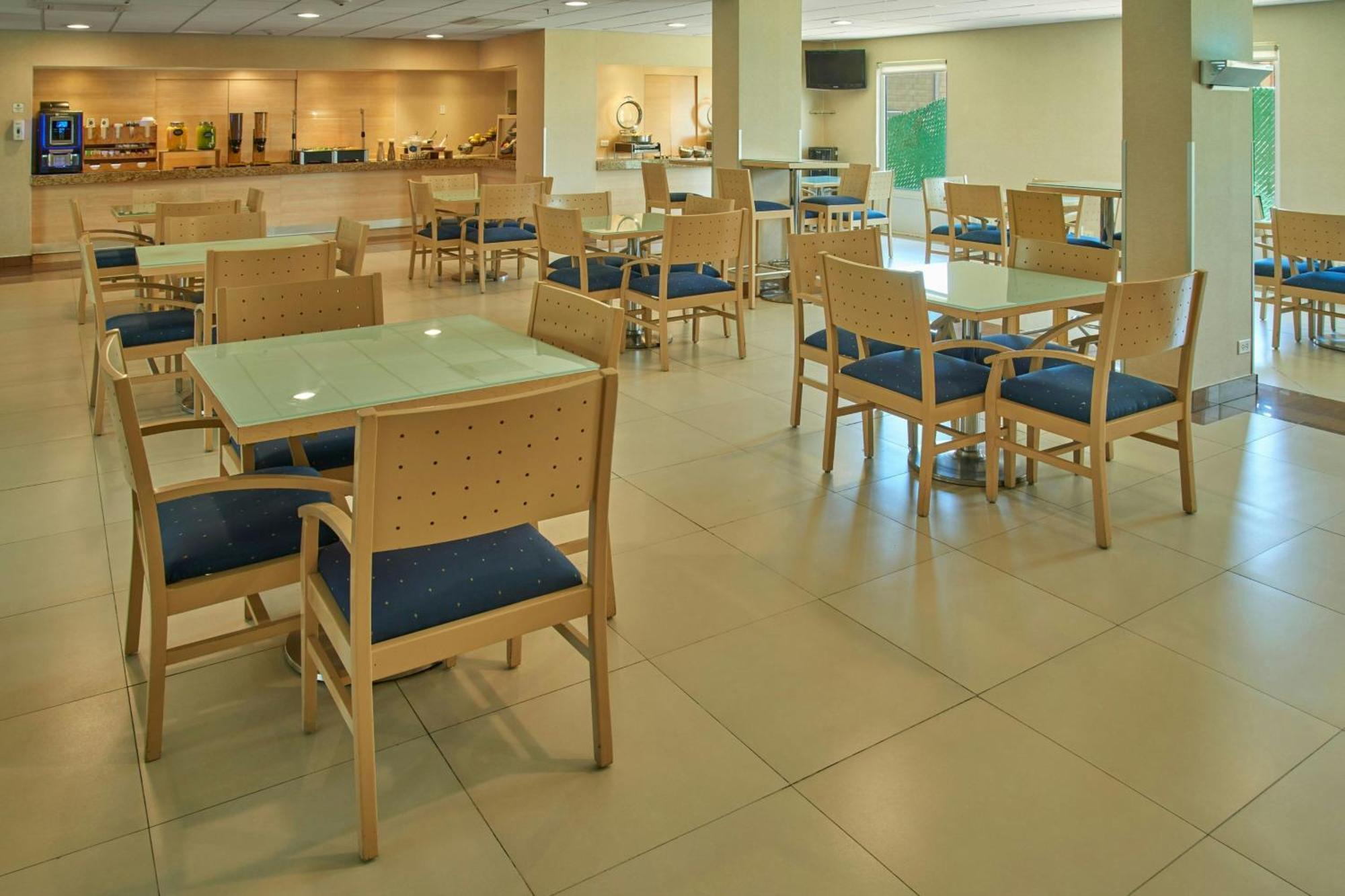 City Express By Marriott Ciudad Obregon Ngoại thất bức ảnh
