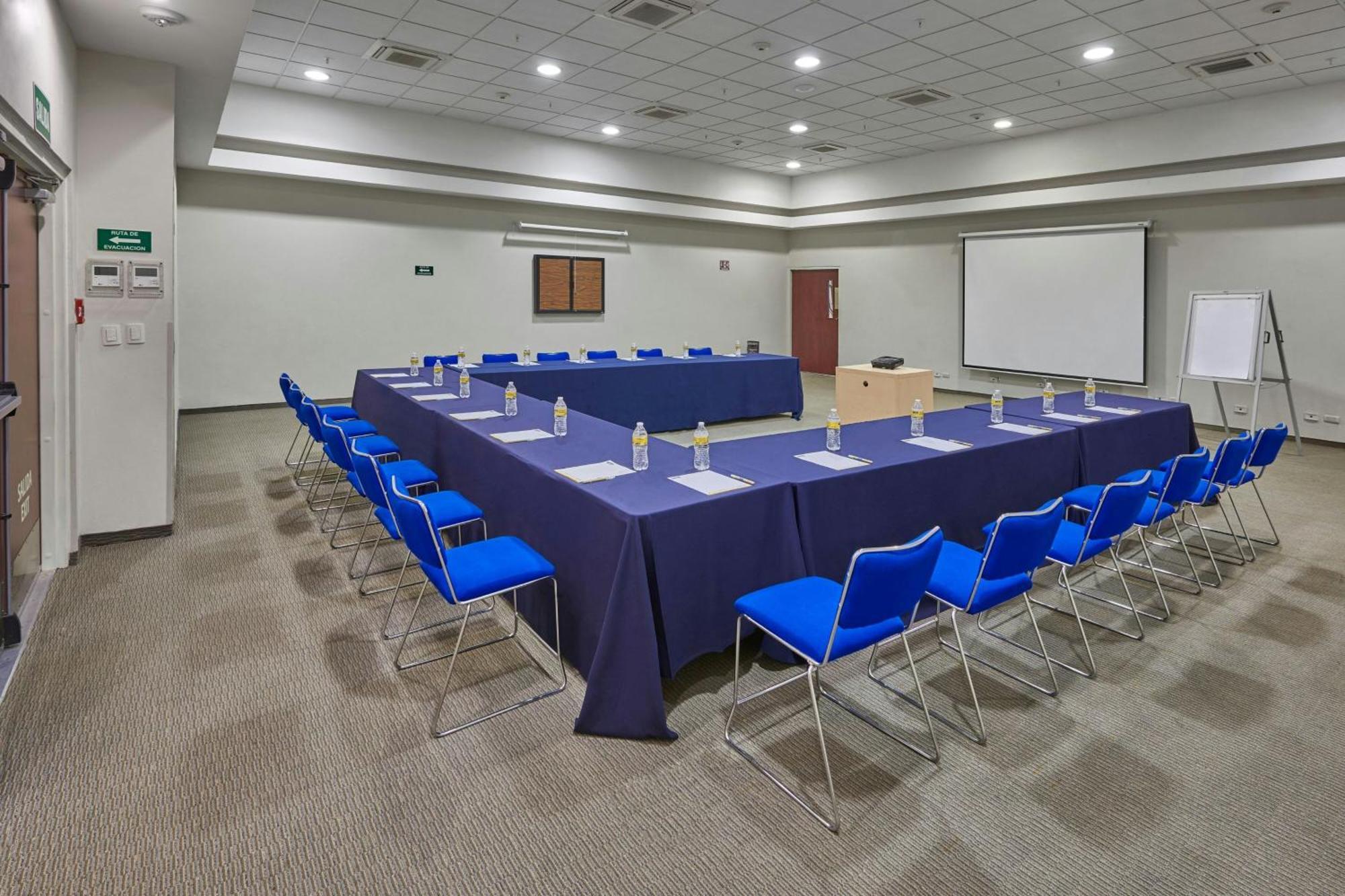 City Express By Marriott Ciudad Obregon Ngoại thất bức ảnh