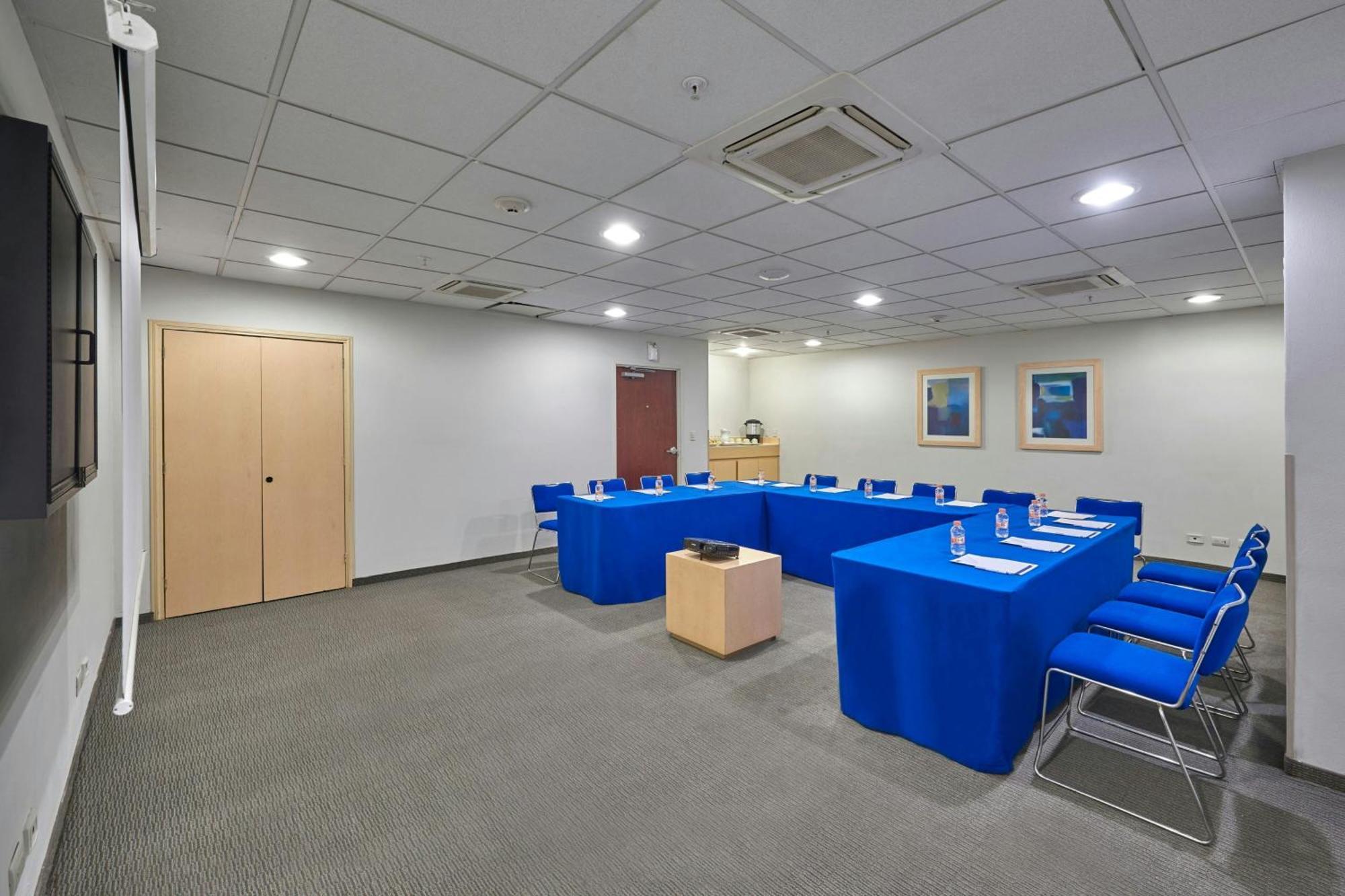 City Express By Marriott Ciudad Obregon Ngoại thất bức ảnh
